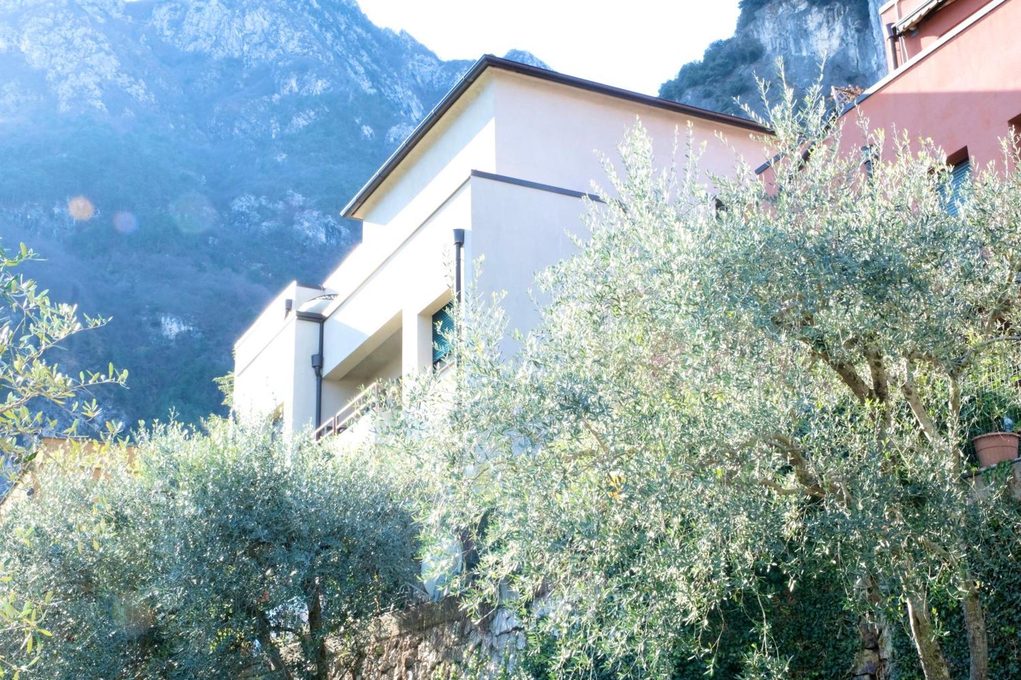 Casa Segantini - Panorama Pool Apartment Gavazzo Nuova Exterior foto